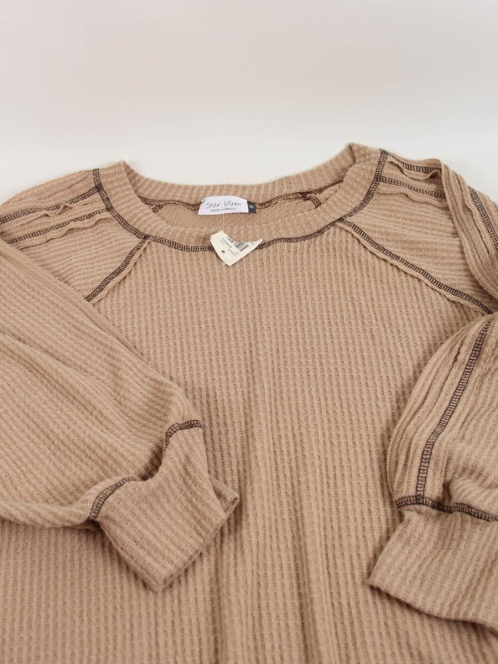 NWT Star Vixen Waffle Knit Top 2X Tan Beige Long Sleeve Contrast Stitch - Picture 3 of 8